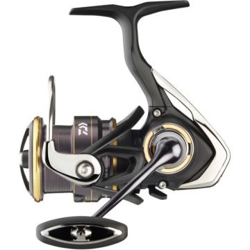 Mulineta Daiwa Legalis LT 3000-C