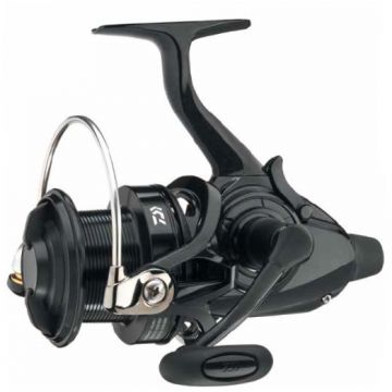 Mulineta Daiwa Emblem BR 25A