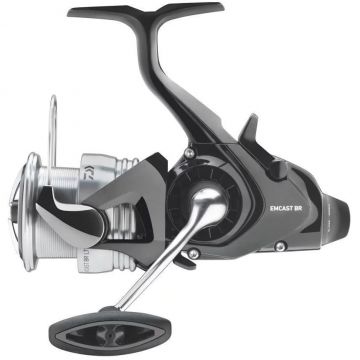 Mulineta Daiwa 24 EmCast BR LT (Marime Tambur: 5000-C) Mulineta Daiwa 24 EmCast BR LT (Marime Tambur: 5000-C)