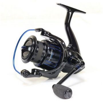 Mulineta Formax Elegance Feeder, 7 rulmenti (Marime Tambur: 3000) Mulineta Formax Elegance Feeder, 7 rulmenti (Marime Tambur: 3000)